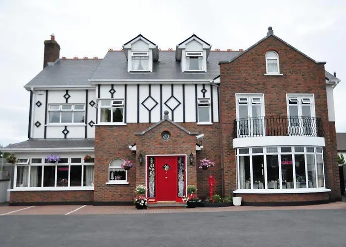 College Crest House 3* Galway